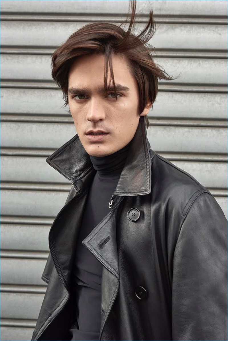 Alain Fabien Delon 2017 Editorial Elle Man Czech 005