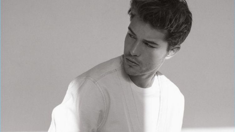 Francisco Lachowski Dons Light Colors for Glass Men