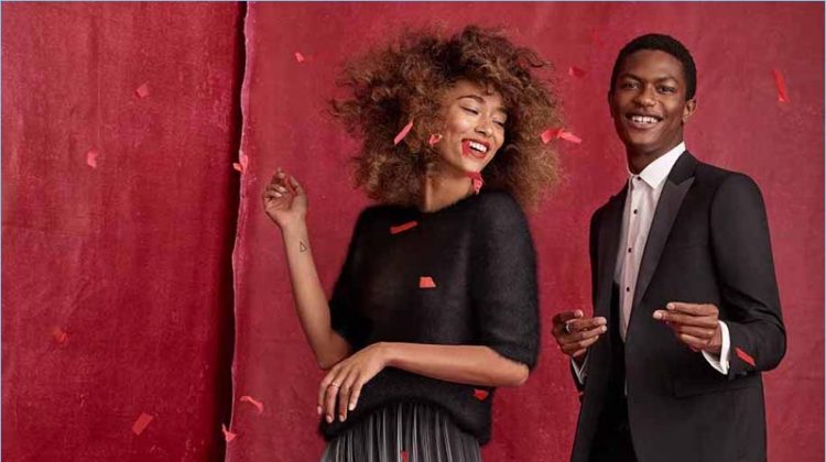Hamid Onifade Couples Up with Anaïs Mali for Simons’ Holiday Outing