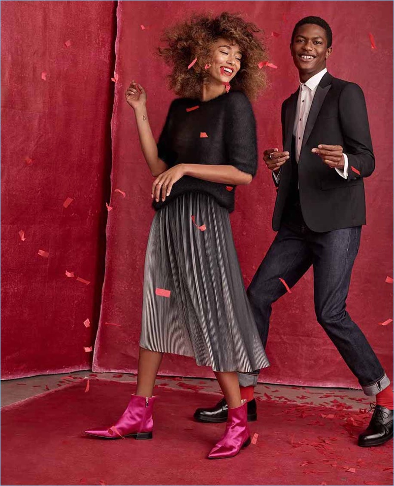 Models Anaïs Mali and Hamid Onifade celebrate the holidays with Simons.