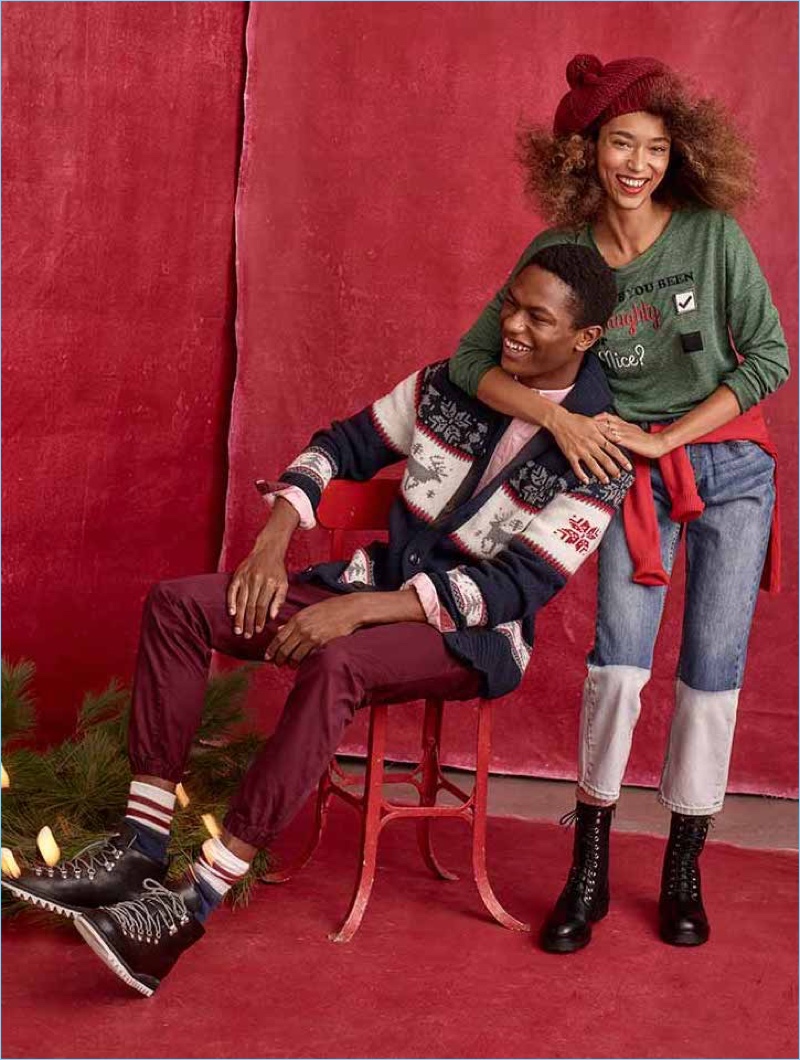 Mei Tao photographs Hamid Onifade and Anaïs Mali for Simons.