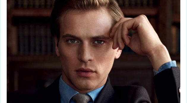 Jules Raynal for Morris Watches Fall 2017 Campaign Jules Raynal is a sharp vision for Morris' fall-winter 2017 watches campaign.