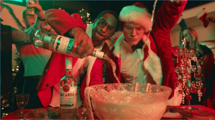 Chingy and Richard Ross appear in a music video for Mizzen+Main's "A Very Chingy Christmas."