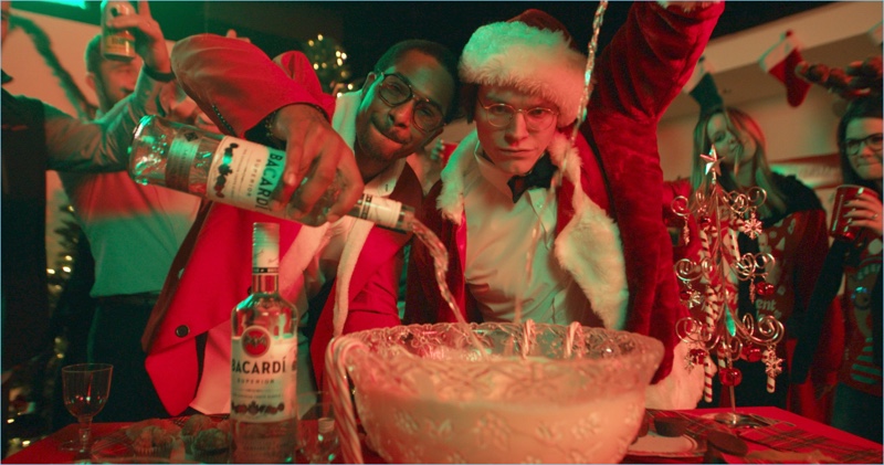 Chingy and Richard Ross appear in a music video for Mizzen+Main's "A Very Chingy Christmas."