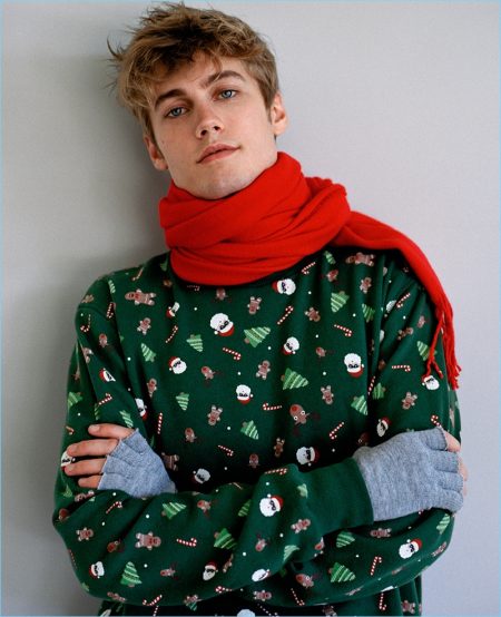 Neels Visser Sports Holiday Sweaters for Pull & Bear
