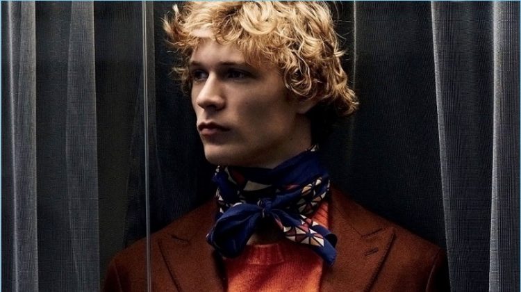 Sven de Vries Dons Sleek Looks for Plaza Magazine