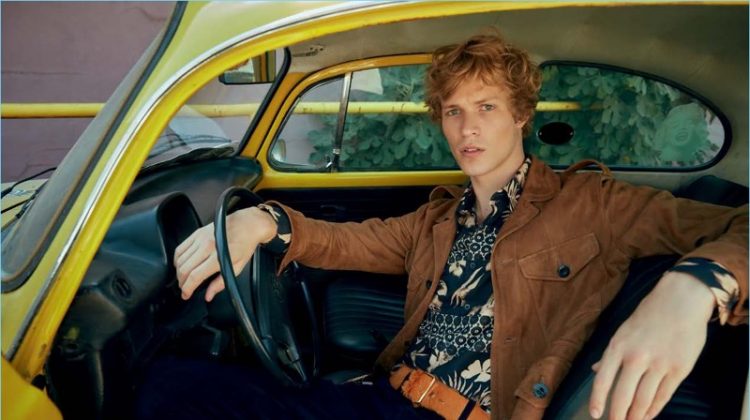 Sven de Vries Embraces 70s Style for L’Officiel Hommes Turkey