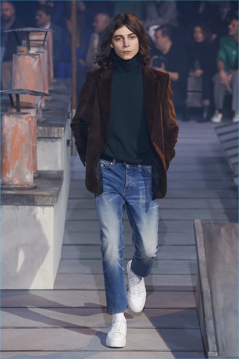 AMI | Fall 2018 | Men's Collection | Runway Show | French Brand