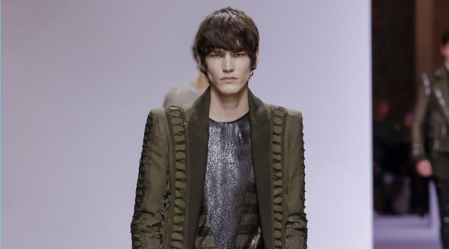 Balmain Goes Full-On Survival Mode for Fall '18 Balmain Goes Full-On Survival Mode for Fall '18