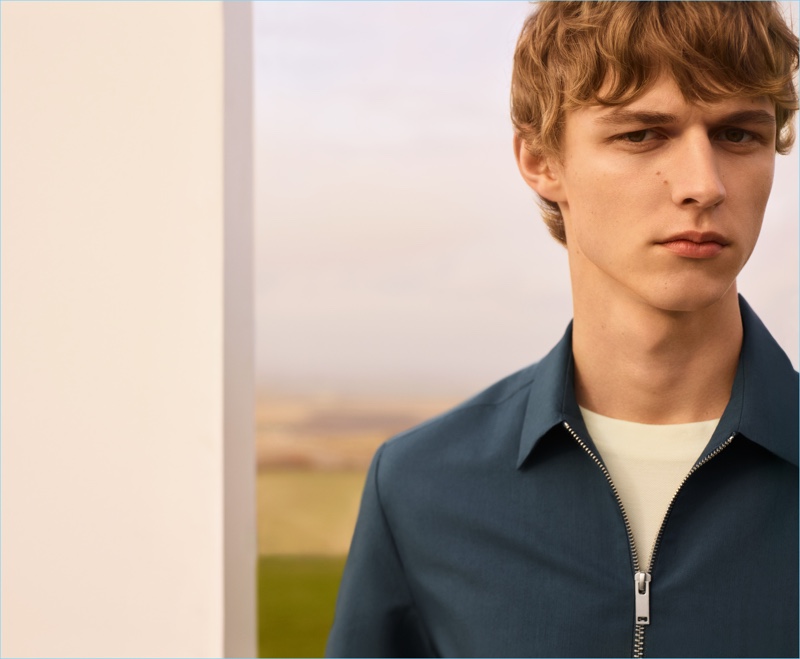 Max Barczak fronts COS' spring-summer 2018 campaign.