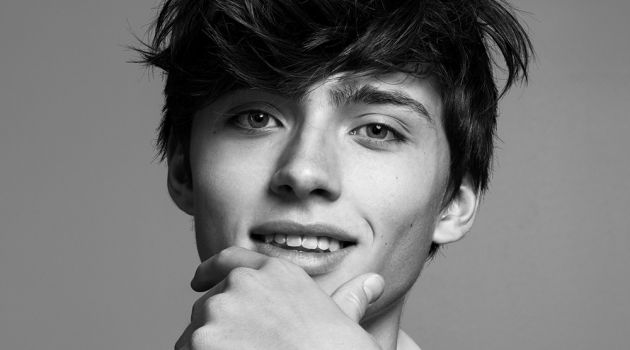 Oh! Hey There: Sep Graf Dons Hermès Dennis Weber photographs Sep Graf in Hermès for a Fashionisto Exclusive.