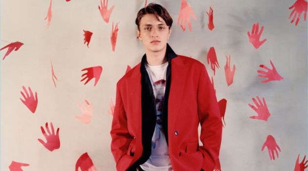 Anwar Hadid, Jamie Campbell Bower + More Reunite with HUGO for Spring '18 Campaign Anwar Hadid stars in HUGO's spring-summer 2018 campaign.