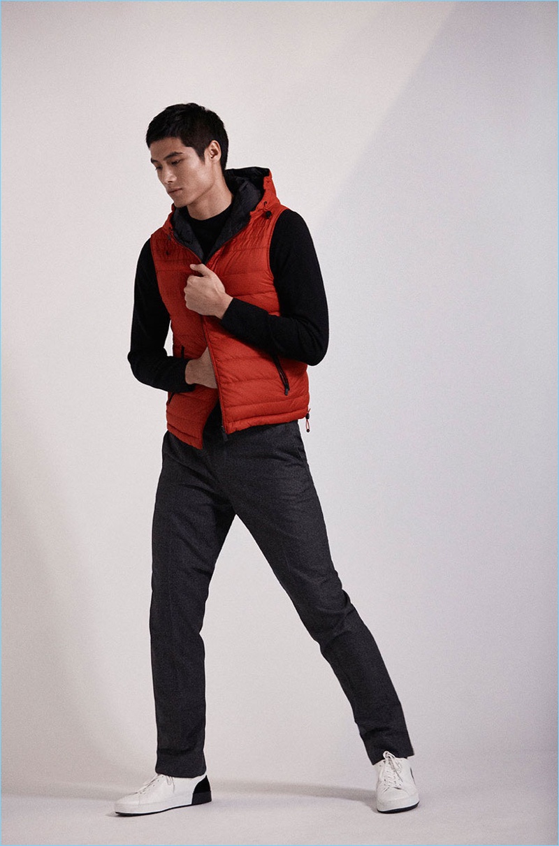 Wearing red and black, Hao Yun Xiang links up with Massimo Dutti for a shoot.