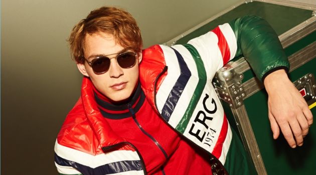 Iceberg Channels 80s for Streetwear Influenced Fall '18 Iceberg Channels 80s for Streetwear Influenced Fall '18