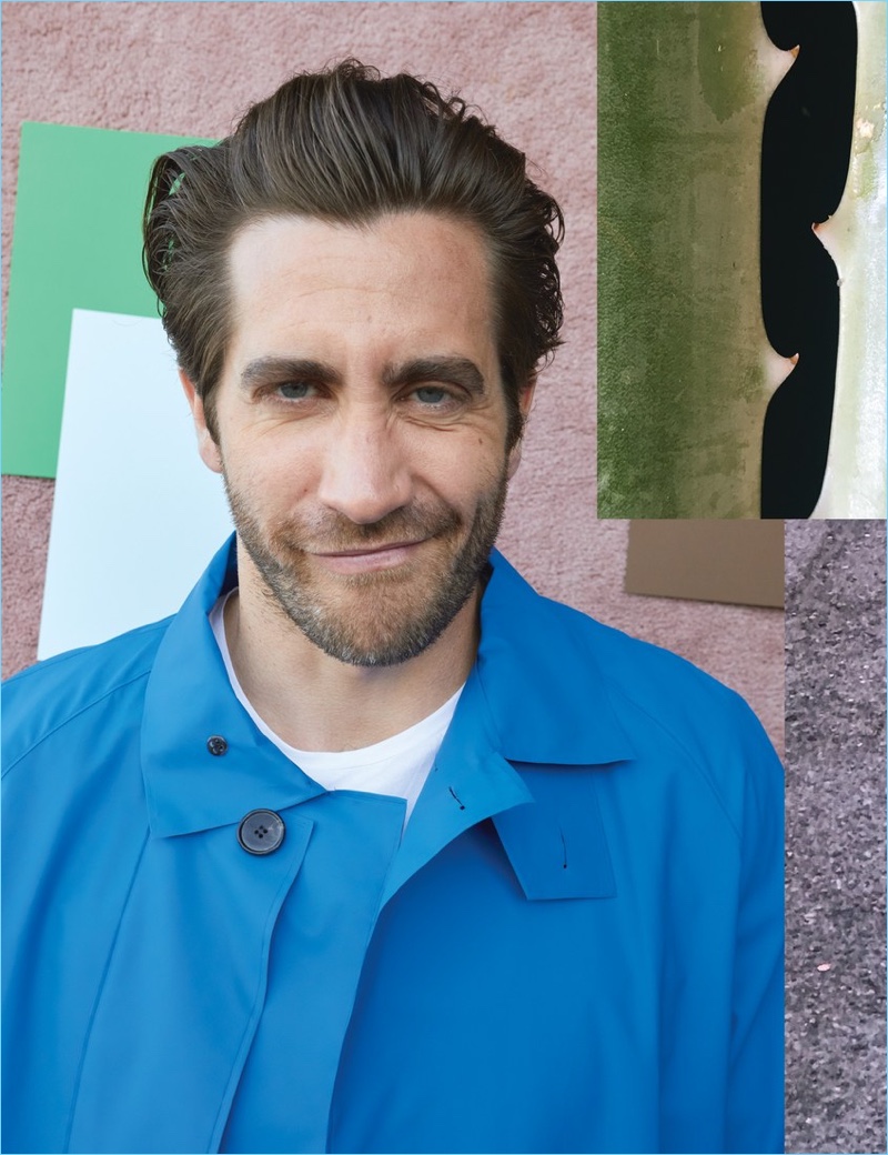 Jake Gyllenhaal wears a Pringle of Scotland jacket with a Frame t-shirt.