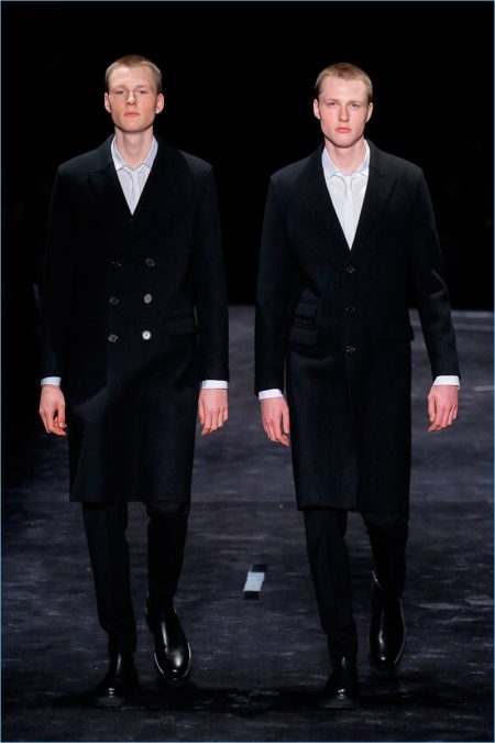 Neil Barrett Fall Winter 2018 Mens Runway Collection 001