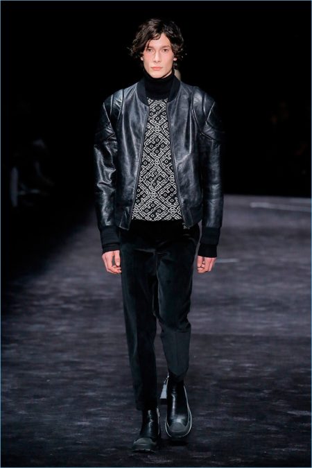 Neil Barrett Fall Winter 2018 Mens Runway Collection 021