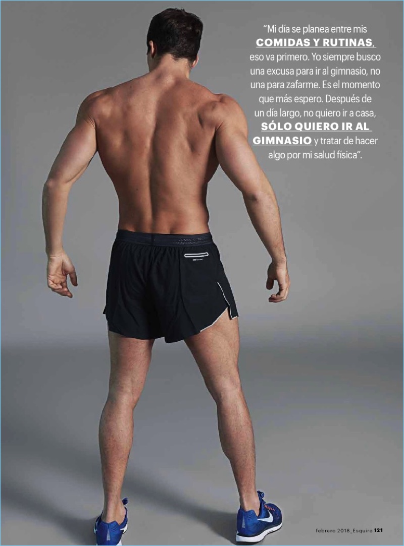 Pietro Boselli 2018 Esquire Mexico Photo Shoot 003