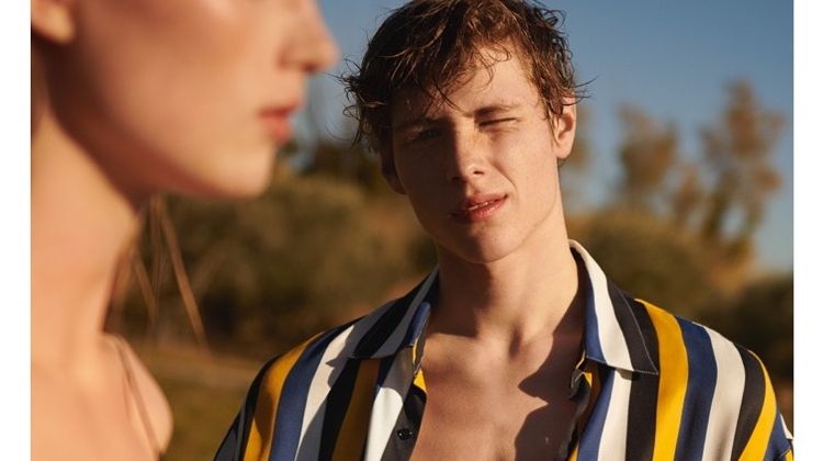 Noah Bunink Embraces Summer Vibes for Sandro Spring ’18 Campaign