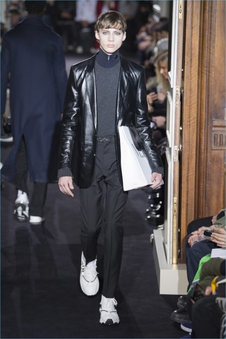 Valentino Fall Winter 2018 Mens Collection 008