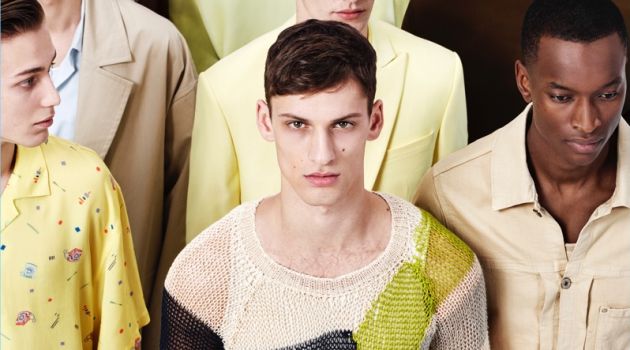 Roberto Sipos, David Trulik + More Star in Zara Man Spring '18 Campaign Roberto Sipos, David Trulik + More Star in Zara Man Spring '18 Campaign