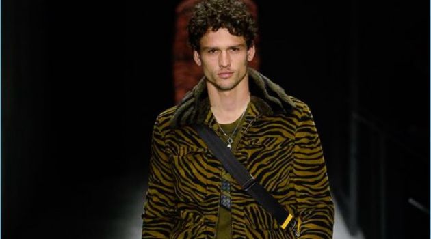 Bottega Veneta Takes a Walk on the Wild Side for Fall '18 Bottega Veneta Takes a Walk on the Wild Side for Fall '18