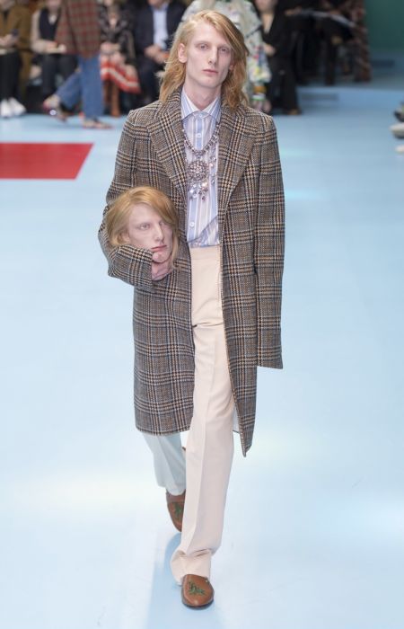 Gucci Fall 2018 Mens Collection Runway 001