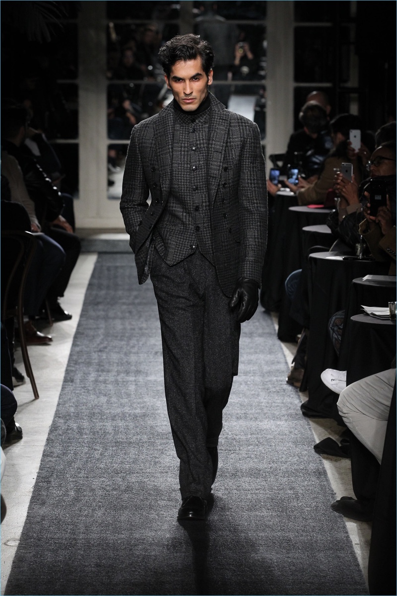 Joseph Abboud does not shy away from tweed tailoring. The designer fully embraces the classic material for fall-winter 2018.