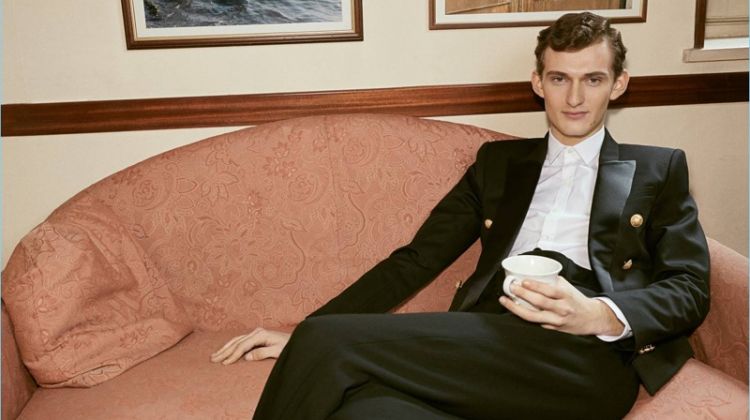 Go-See: Luisaviaroma Curates Fashions for the Charmer