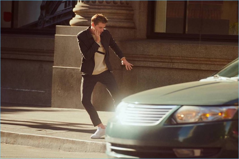 Dancing, Nathan Mitchell rocks a H&M shirt jacket.