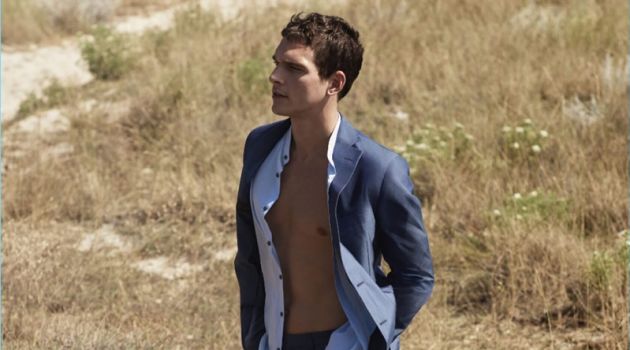 Alexandre Cunha, André Ziehe & Arnaud Lemaire Star in Pal Zileri Spring '18 Campaign Alexandre Cunha stars in Pal Zileri's spring-summer 2018 campaign.