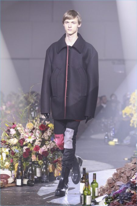 Raf Simons Fall Winter 2018 Collection 029