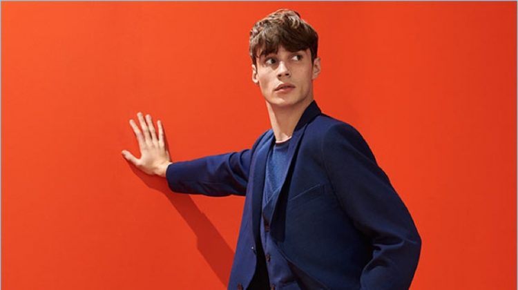 Adrien Sahores Kicks Off Spring with Reserved