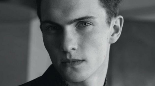Luc Defont-Saviard Fronts Salvatore Ferragamo Spring '18 Campaign Luc Defont-Saviard stars in Salvatore Ferragamo's spring-summer 2018 campaign.