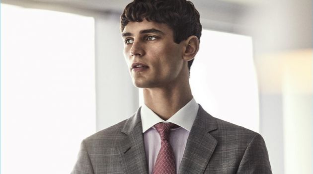 Arthur Gosse Covers Código Único, Dons Sharp Business Looks Arthur Gosse Covers Código Único, Dons Sharp Business Looks