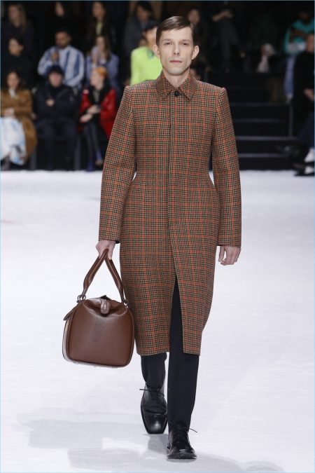 Balenciaga Fall Winter 2018 Mens Collection 07