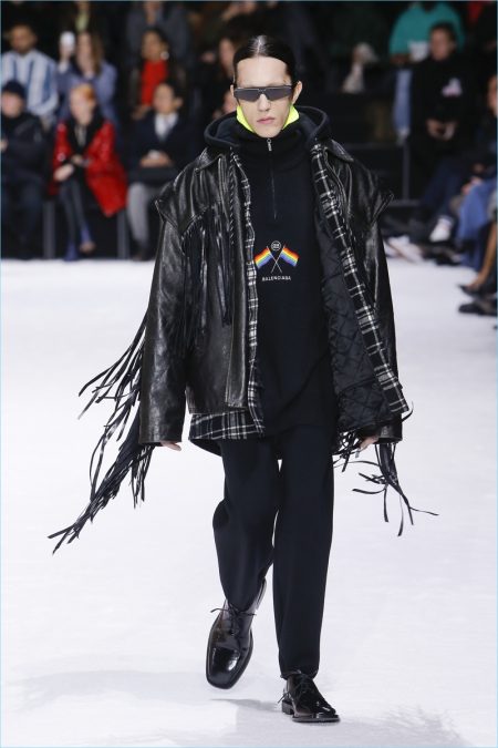 Balenciaga Fall Winter 2018 Mens Collection 19