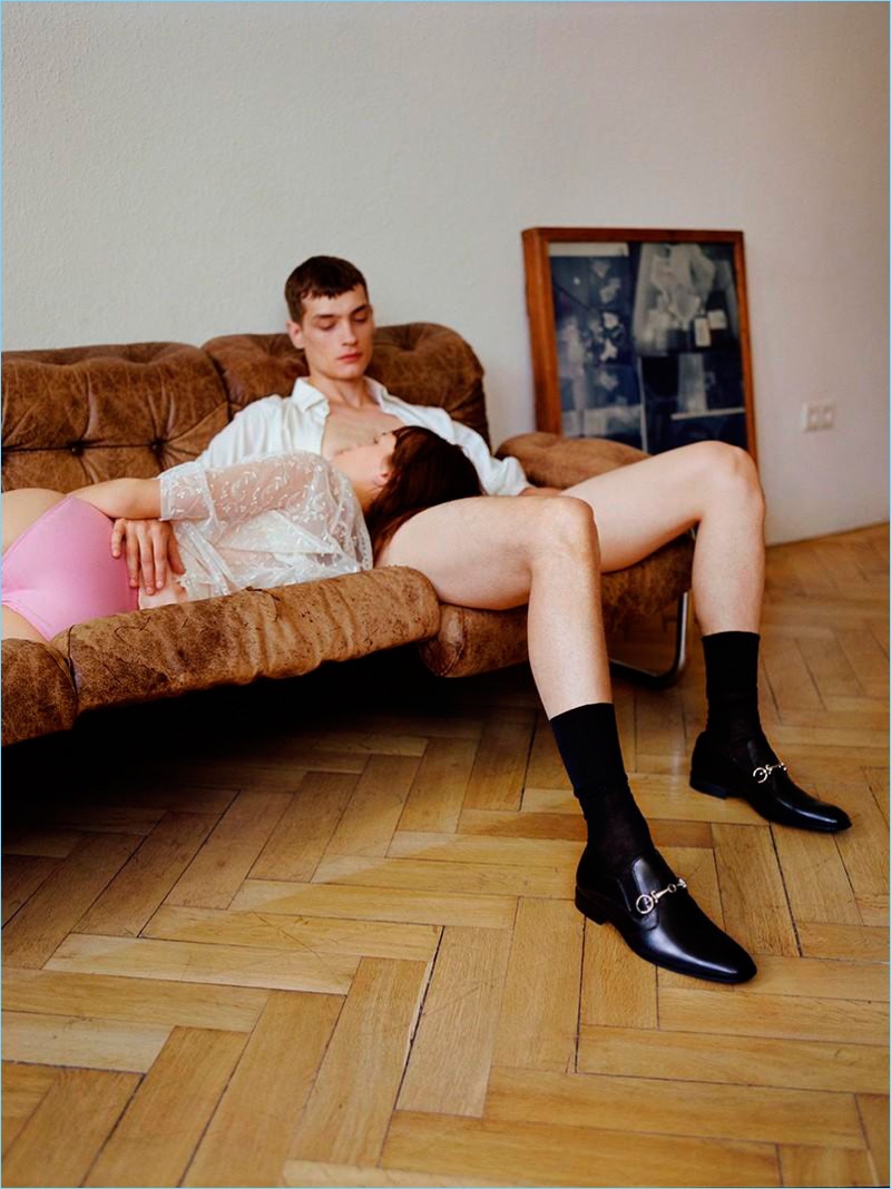 Model Branko Maselj fronts Cesare Paciotti's spring-summer 2018 campaign.