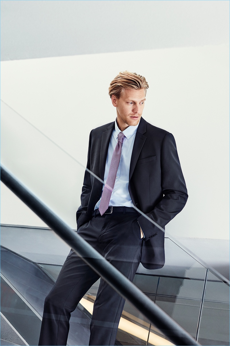 Express Inspires with Smart Suits & Shirts for Spring '18