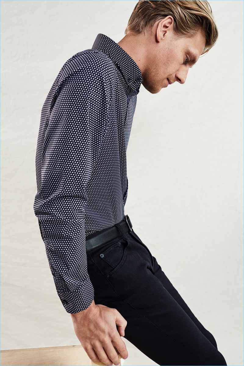 » Express Inspires with Smart Suits & Shirts for Spring '18 Express Spring Summer 2018 Mens Suits 004