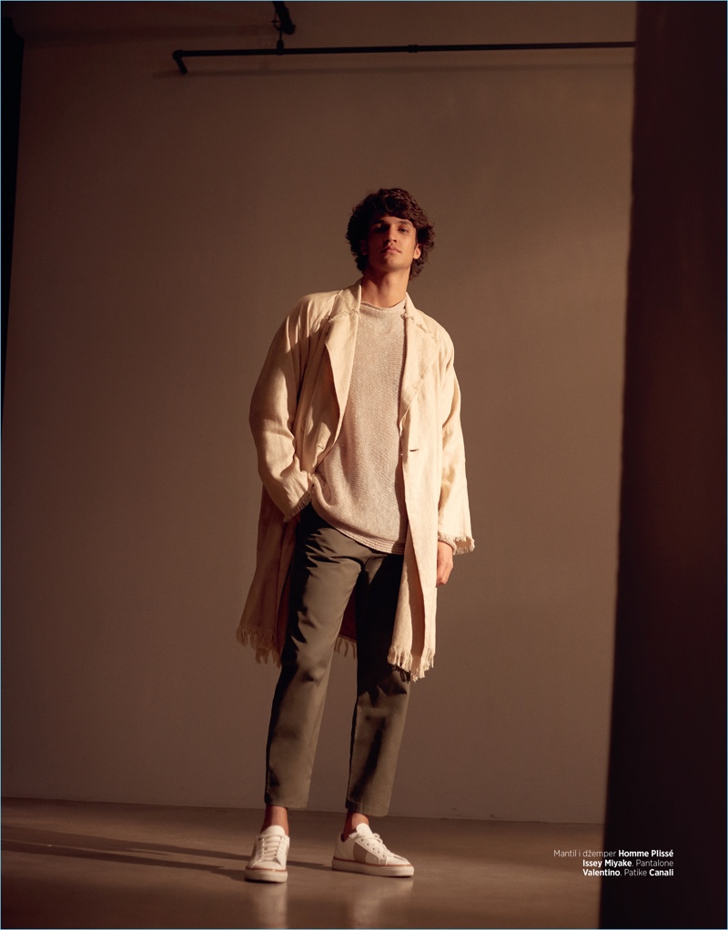 Francisco Henriques 2018 Harpers Bazaar Man Serbia 003