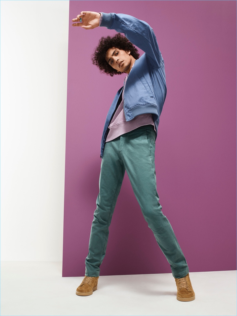 Opting for chinos, Trè Samuels wears Gap's essential style in silver pine.