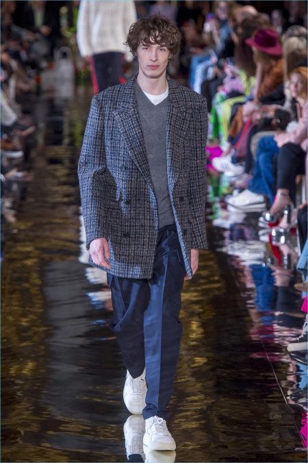 Stella McCartney Fall Winter 2018 Mens Collection Runway 03