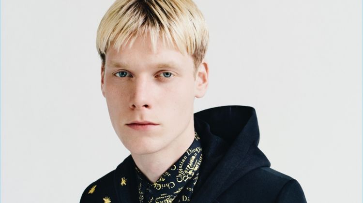 Dior Homme Thinks Regal with Gold Capsule Collection