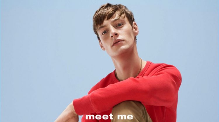Gap Turns a Colorful Page for Spring ’18 Campaign