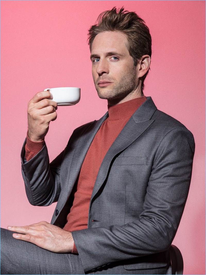 Glenn Howerton stars in a GQ photo shoot.