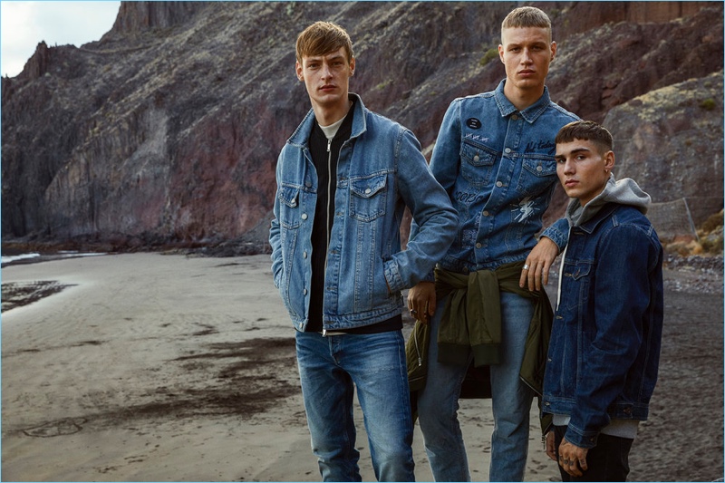 Roberto Sipos, Michael Oder, and Frederik Josef star in Jack & Jones' spring-summer 2018 campaign. » Roberto Sipos + More Rock Denim for Jack & Jones Spring '18 Campaign Roberto Sipos, Michael Oder, and Frederik Josef star in Jack & Jones' spring-summer 2018 campaign.