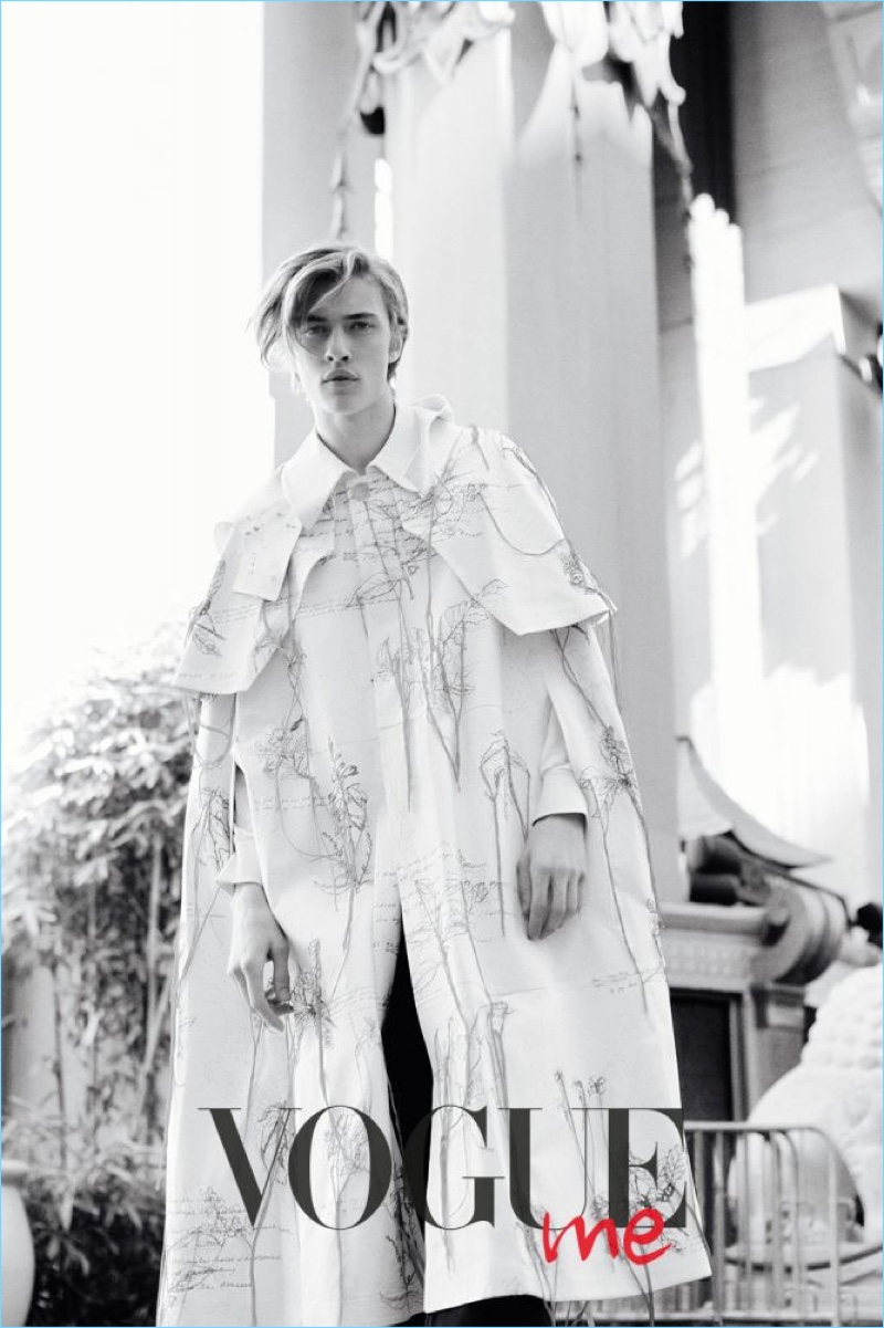 Lucky Blue Smith 2018 Editorial Vogue ME 004