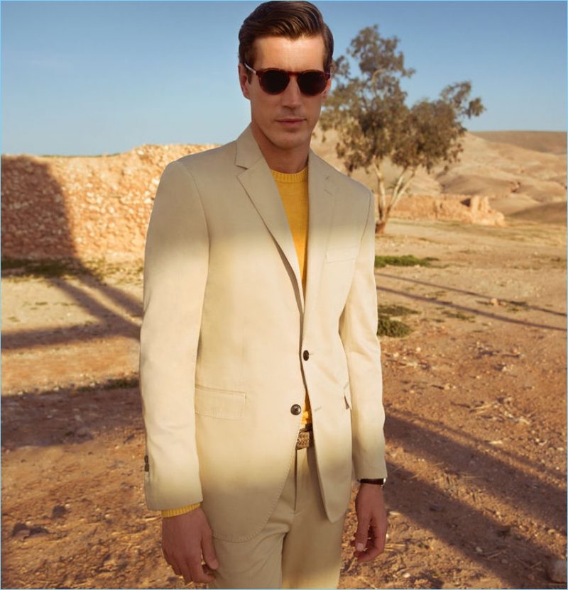 Ready for summer, Oriol Elcacho embraces tailored neutrals from Pedro del Hierro.