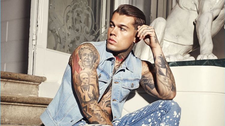 Stephen James stars in Refresh's spring-summer 2018 campaign.